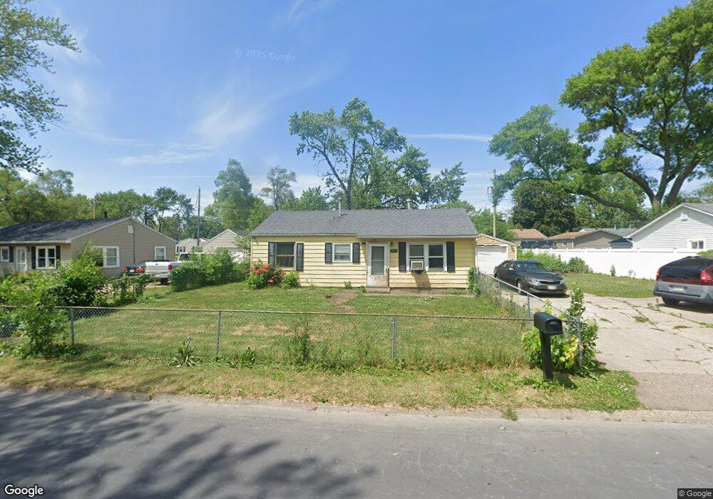 2020 W 70th St, Davenport, IA 52806 - photo 1