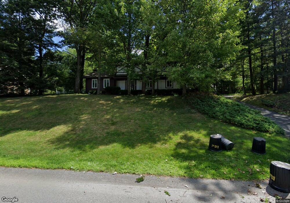 967 Gloucester Place, Schenectady, NY 12309 - photo 1