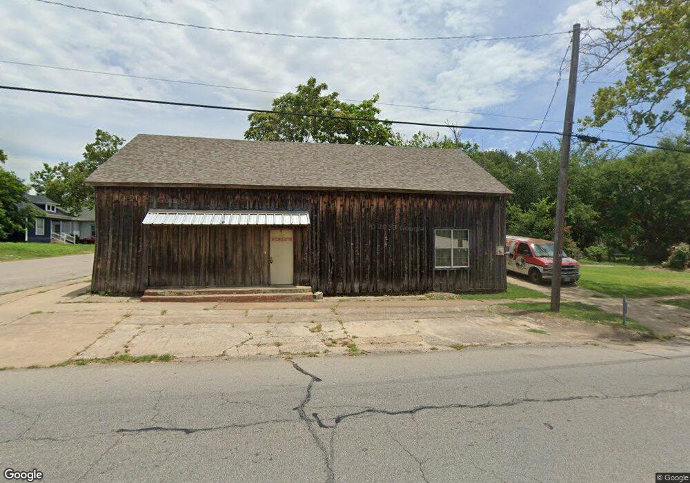 1208 S Armstrong Ave, Denison, TX 75020 - photo 1