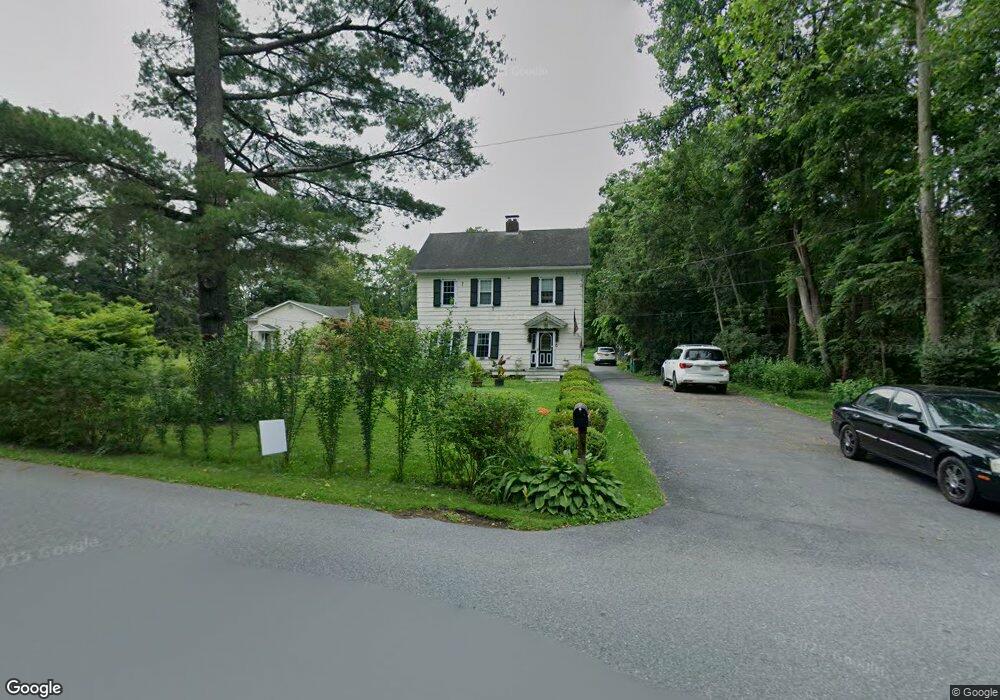 10 Overlook Rd, Poughkeepsie, NY 12603 - photo 1