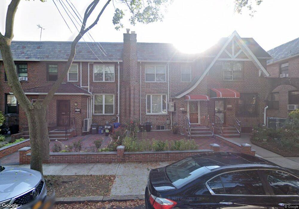 8261 167th St, Jamaica, NY 11432 - photo 1