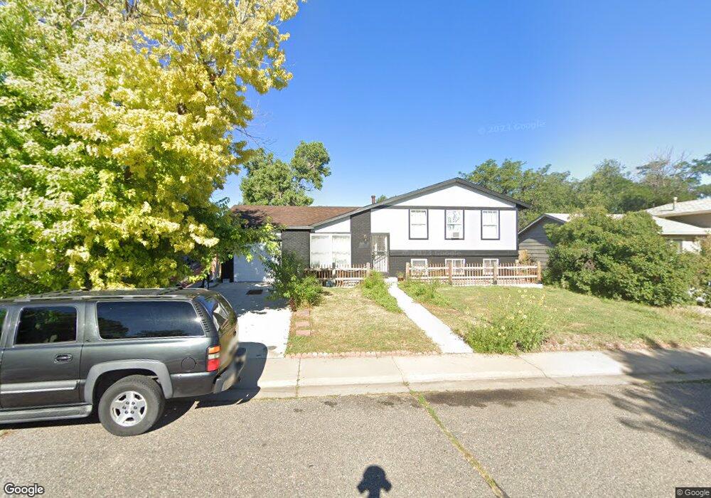 1025 Mobile St, Aurora, CO 80011 - photo 1