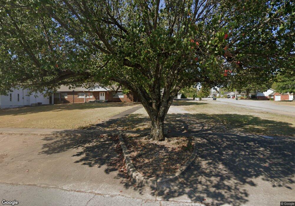 106 S Mission Ave, Tahlequah, OK 74464 - photo 1