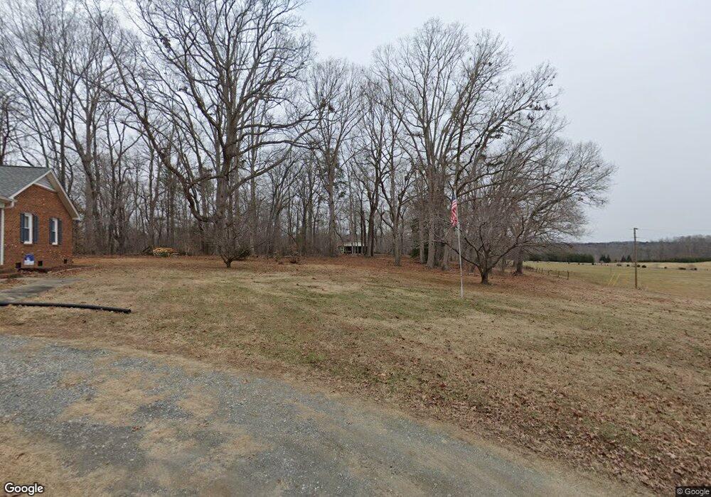 2118 Crowders Creek Rd, Gastonia, NC 28052 - photo 1