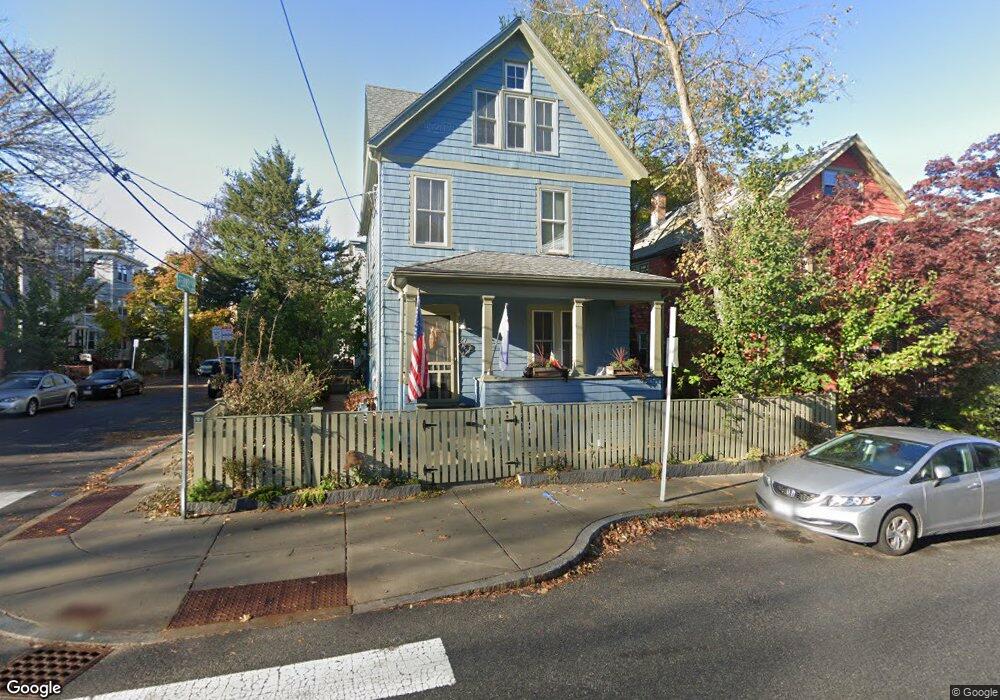 27 Sherman St, Cambridge, MA 02138 - photo 1
