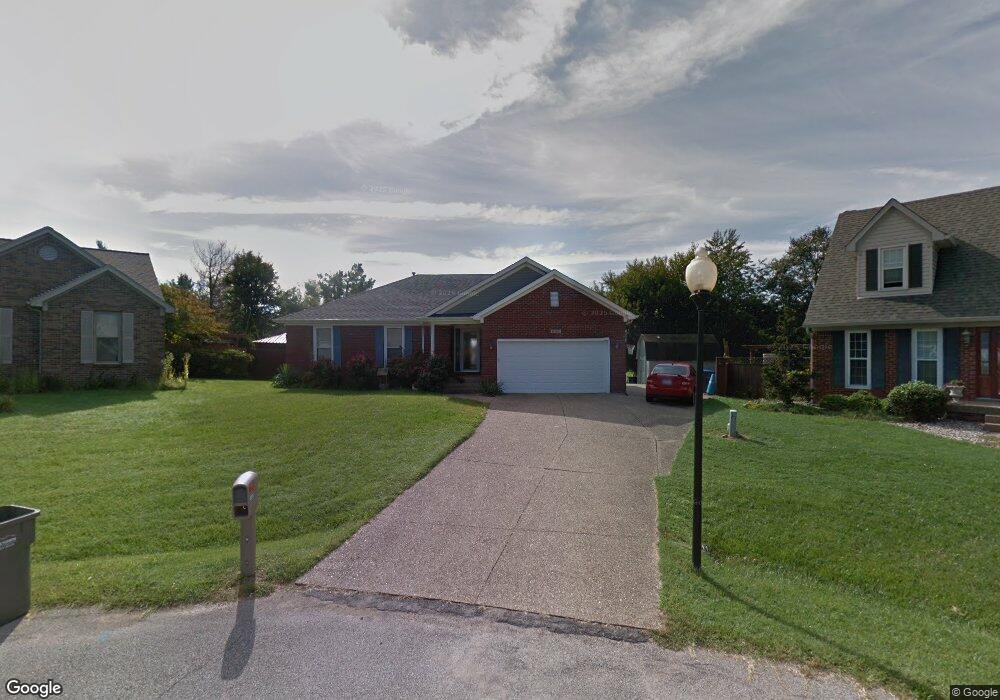 8205 Jonathan Ct, Louisville, KY 40228 - photo 1