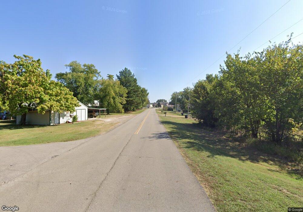 112 Ns Durant St, Muldrow, OK 74948 - photo 1