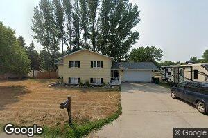 201 2nd St N, Casselton, ND 58012