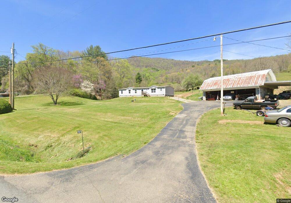 1565 Hardscrabble Rd, Burnsville, NC 28714 - photo 1