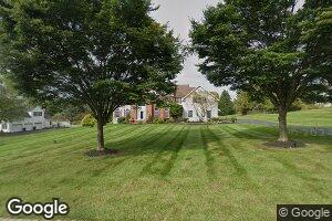 20 Grove Farm Rd, Pittstown, NJ 08867
