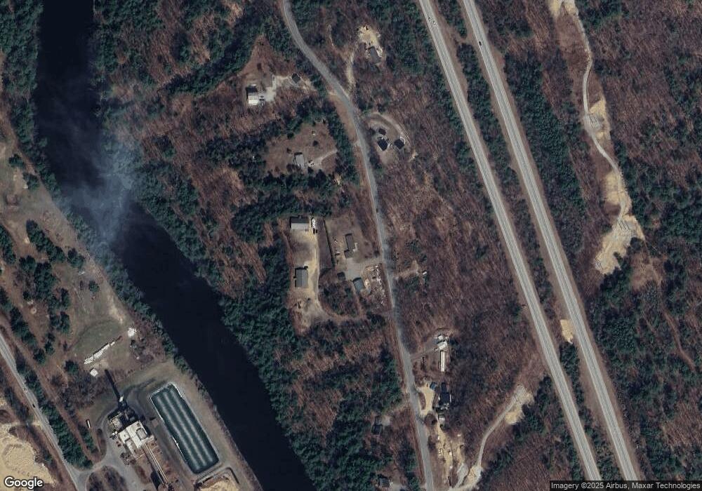 17 Country Cabin Ln, Ashland, NH 03217 - photo 1