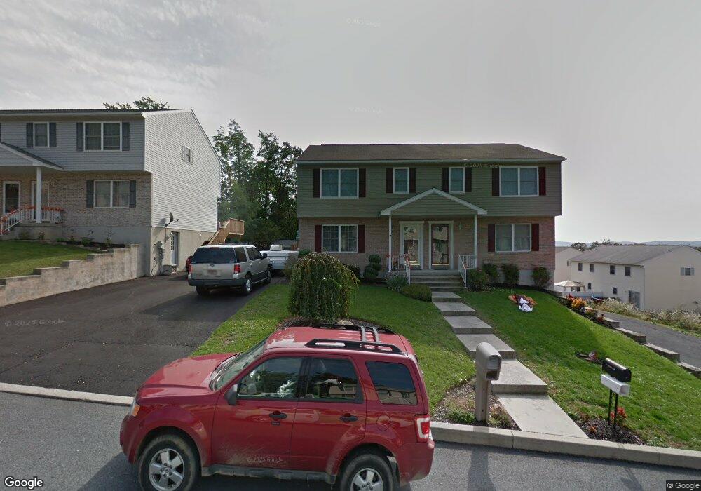 19 Quinter Ln, Temple, PA 19560 - photo 1