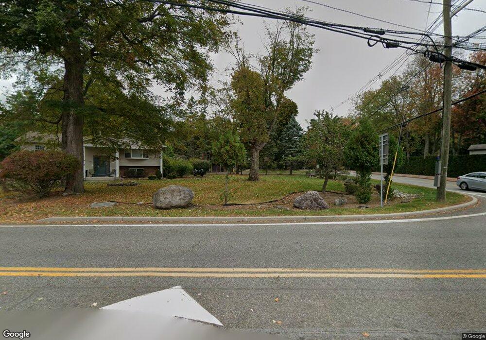 139 Grandview Ave, Monsey, NY 10952 - photo 1