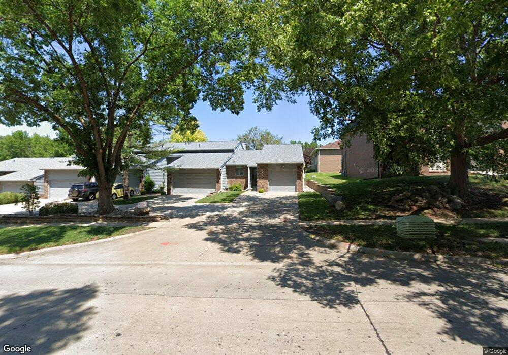 4927 Woodland Ave, West Des Moines, IA 50266 - photo 1