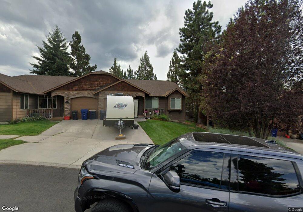 1051 SW Crosscut Ct, Bend, OR 97702 - photo 1