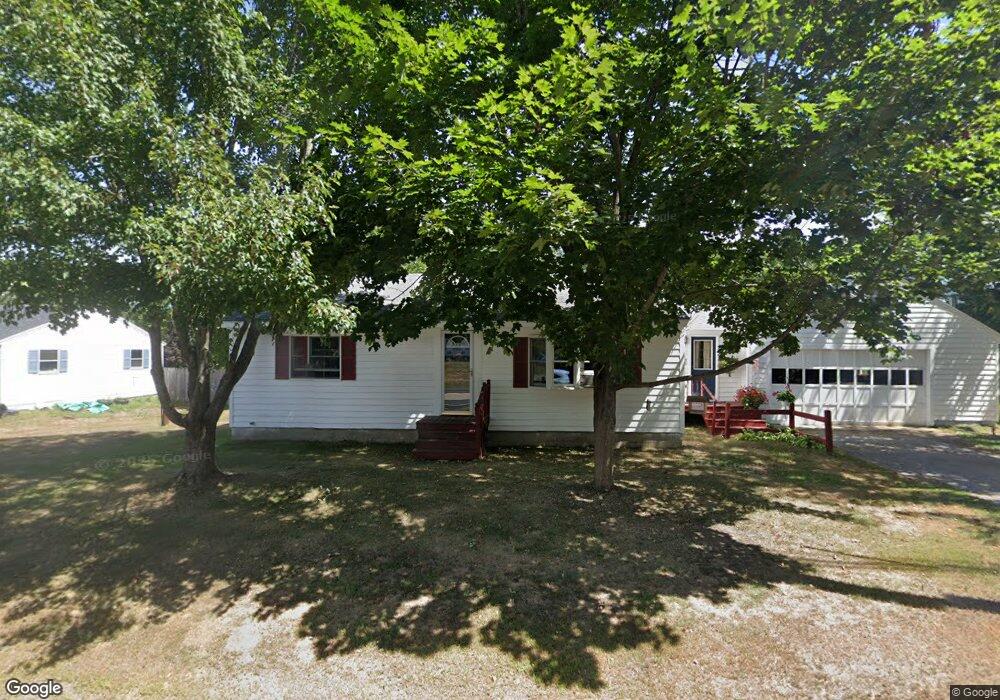 179 Chestnut Hill Rd, Rochester, NH 03867 - photo 1