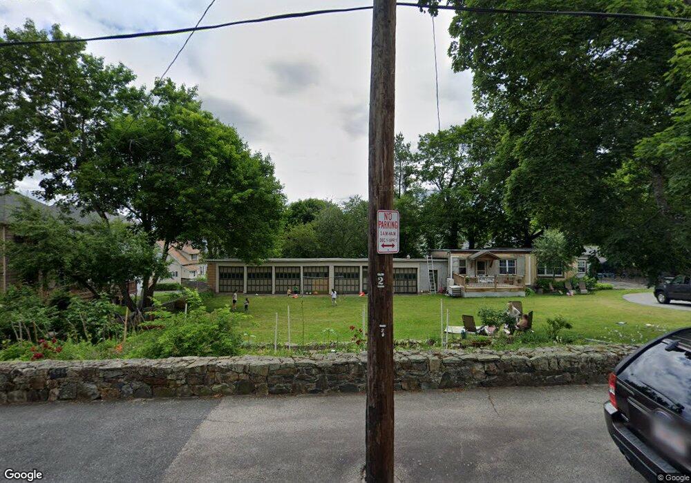 5 Victoria Ave, Worcester, MA 01607 - photo 1