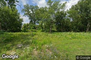 13636 S Lawndale Ave, Robbins, IL 60472