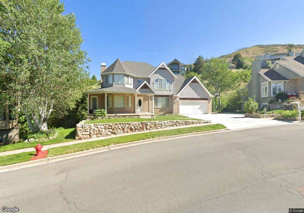 1311 Skyline Dr, Bountiful, UT 84010 - photo 1