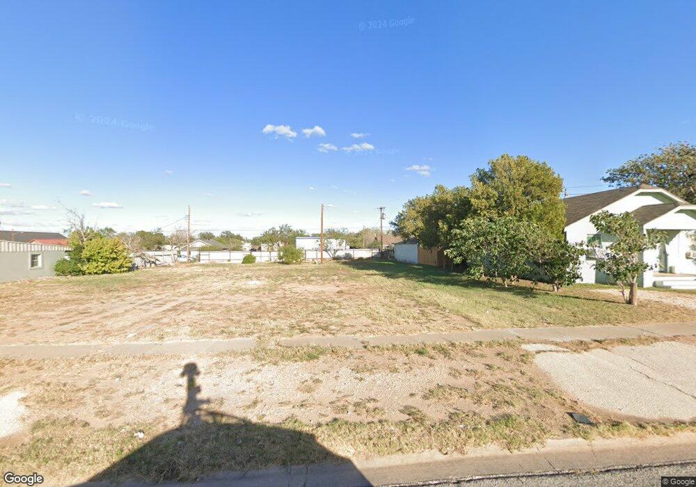 1509 Scurry St, Big Spring, TX 79720 - photo 1