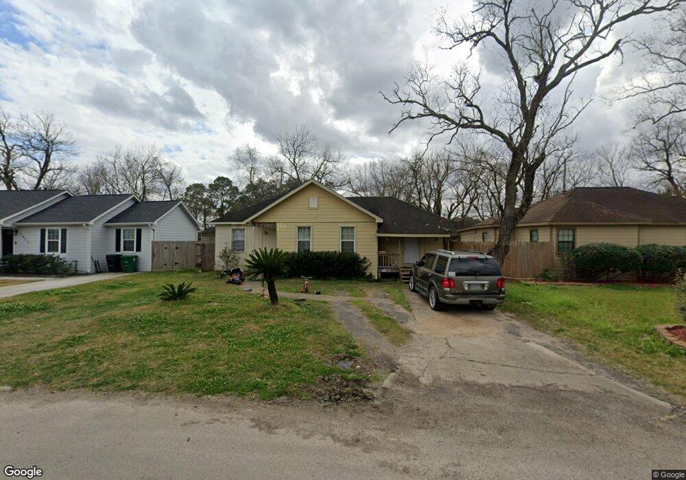 4620 Kingsbury St, Houston, TX 77021 - photo 1