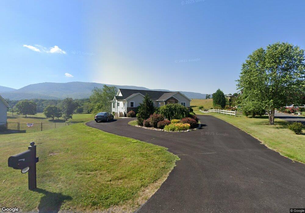 103 N Whissen St, Edinburg, VA 22824 - photo 1