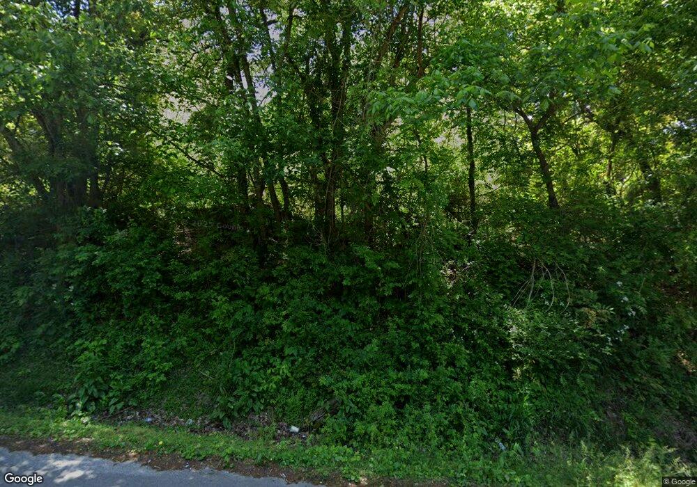 1113 N Chattanooga St, La Fayette, GA 30728 - photo 1