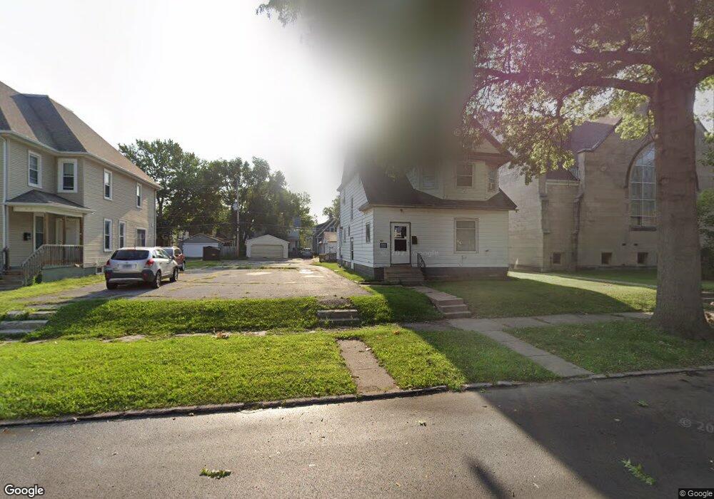 921 14th St unit 923, Rock Island, IL 61201 - photo 1