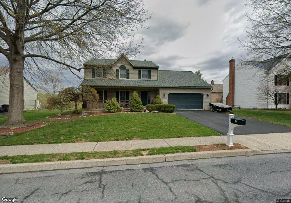 1004 Boeshore Cir, Reading, PA 19605 - photo 1