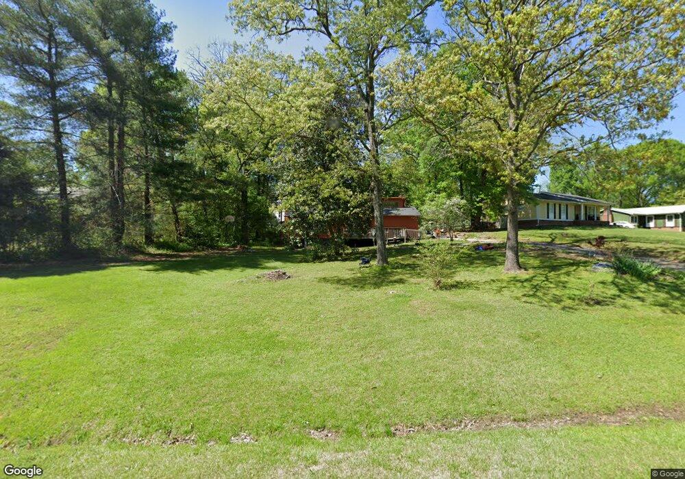 2406 Shelia Dr, Greensboro, NC 27406 - photo 1