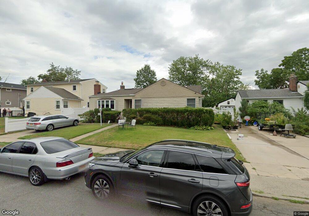 483 Steven Ave, West Hempstead, NY 11552 - photo 1