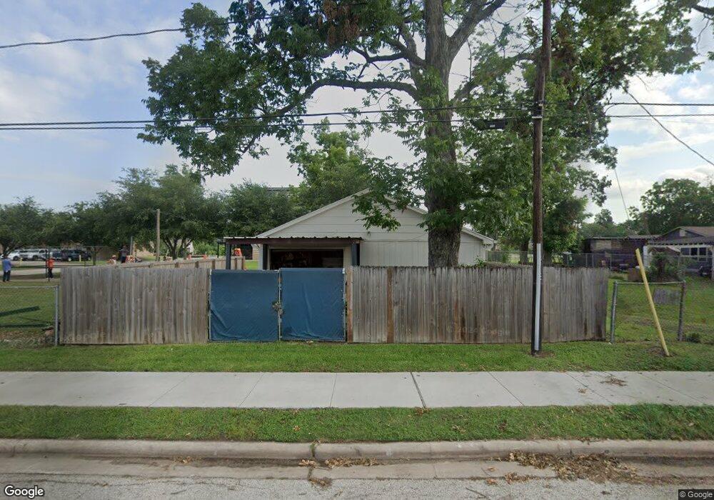 1313 Moody St, Houston, TX 77009 - photo 1