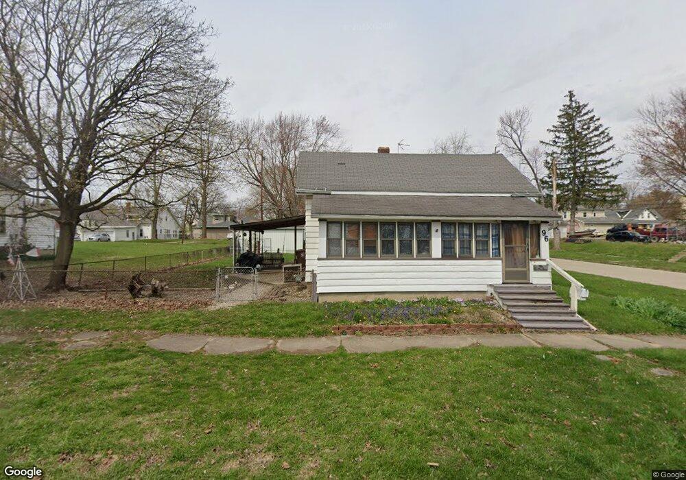 96 E Maple St, Wabash, IN 46992 - photo 1