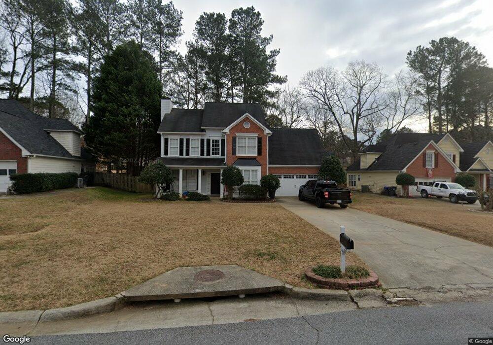 738 Eight Point Ct, Suwanee, GA 30024 - photo 1