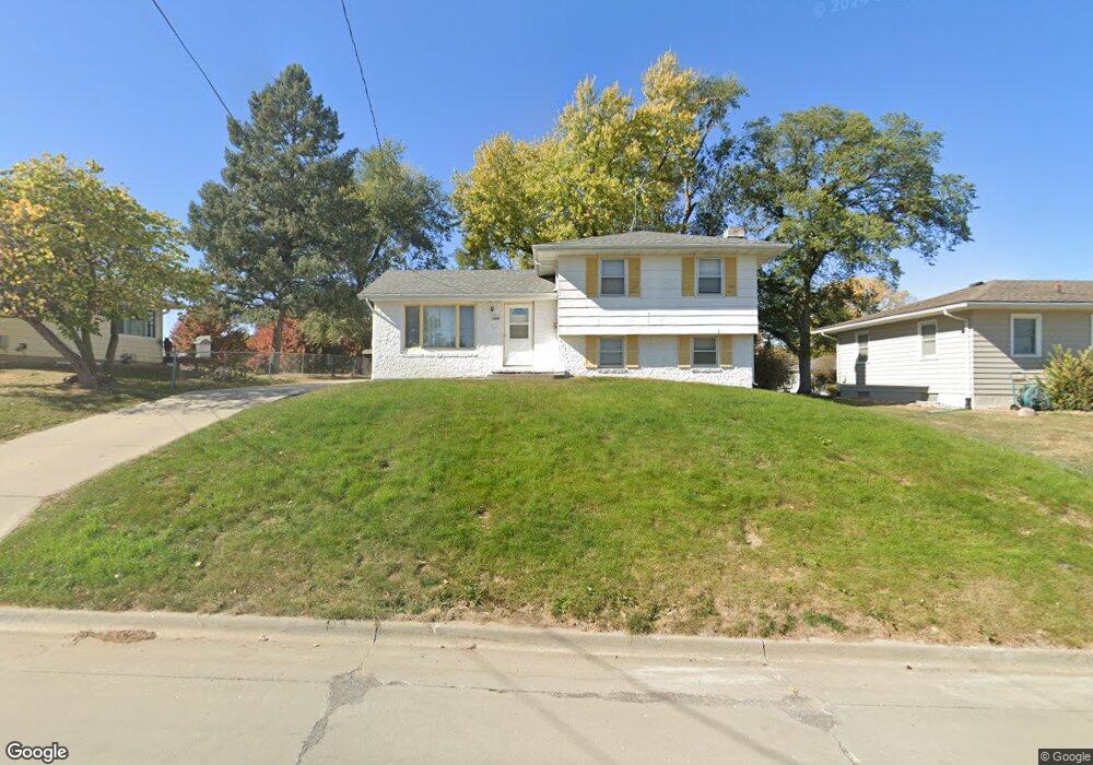 600 S 10th St, Adel, IA 50003 - photo 1