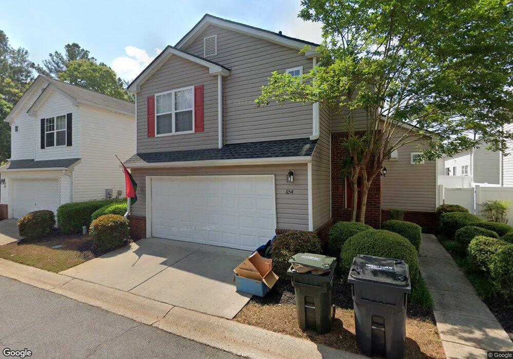 654 W Oaks Dr, Woodstock, GA 30188 - photo 1