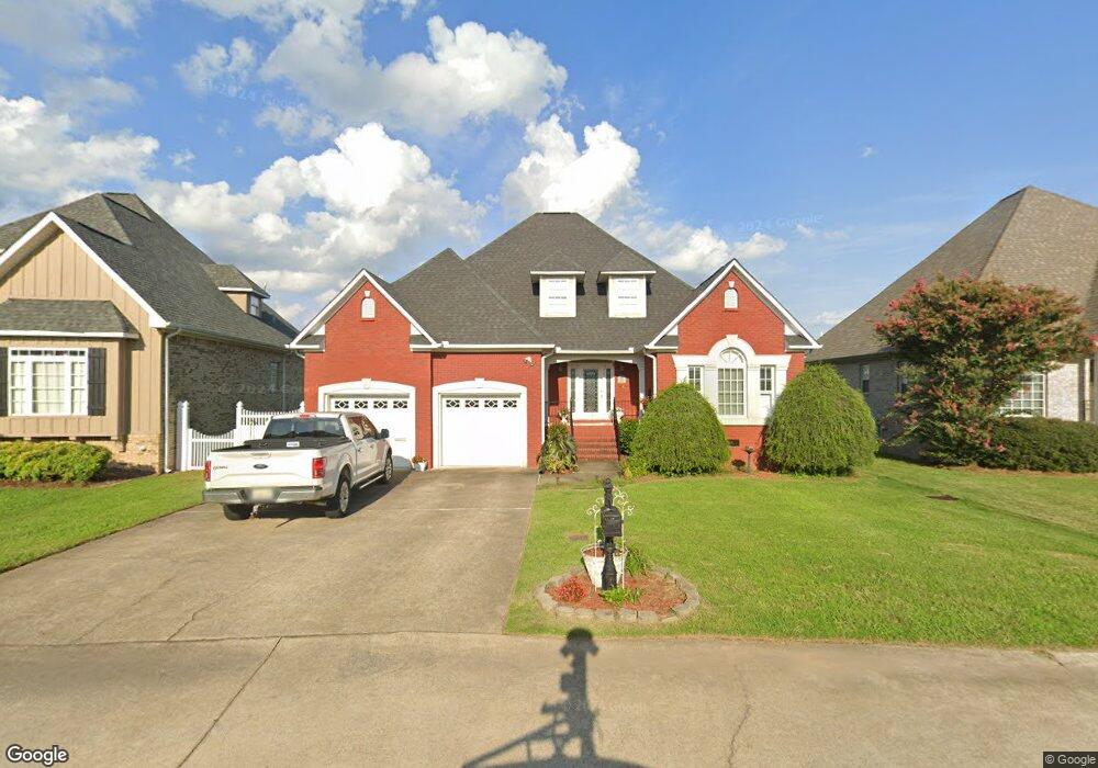 211 Lakepoint Dr, Gadsden, AL 35901 - photo 1