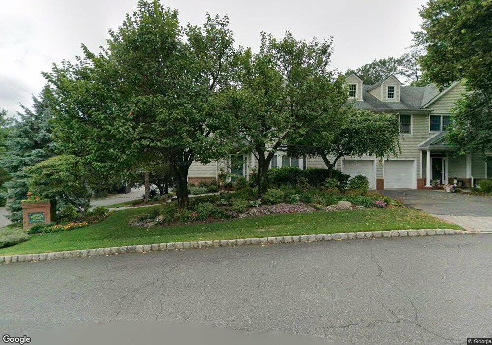 101 Huntington Ct unit 101, Wyckoff, NJ 07481 - photo 1