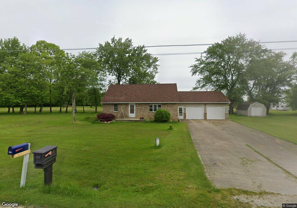 541 Oak St, Jefferson, OH 44047 - photo 1