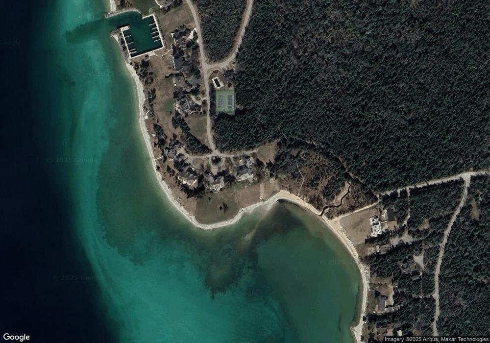 7525 Oyster Bay Dr, Charlevoix, MI 49720 - photo 1