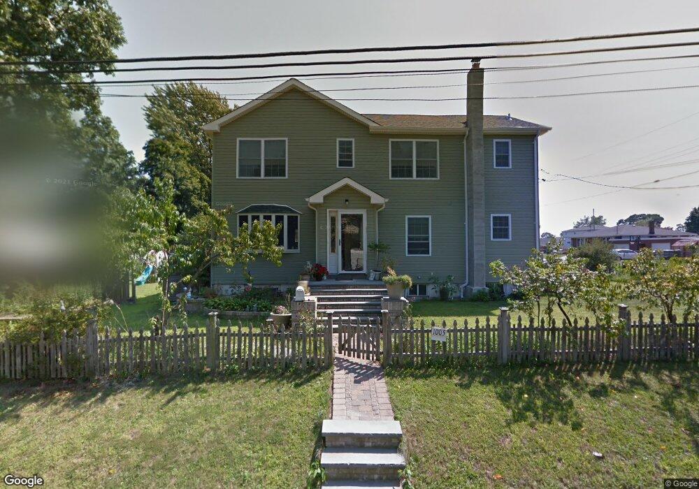 1005 6th St unit Side, West Babylon, NY 11704 - photo 1