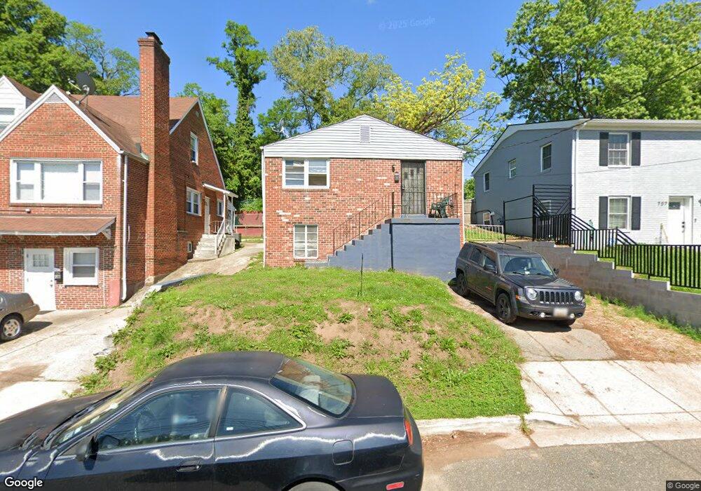 709 Larchmont Ave, Capitol Heights, MD 20743 - photo 1