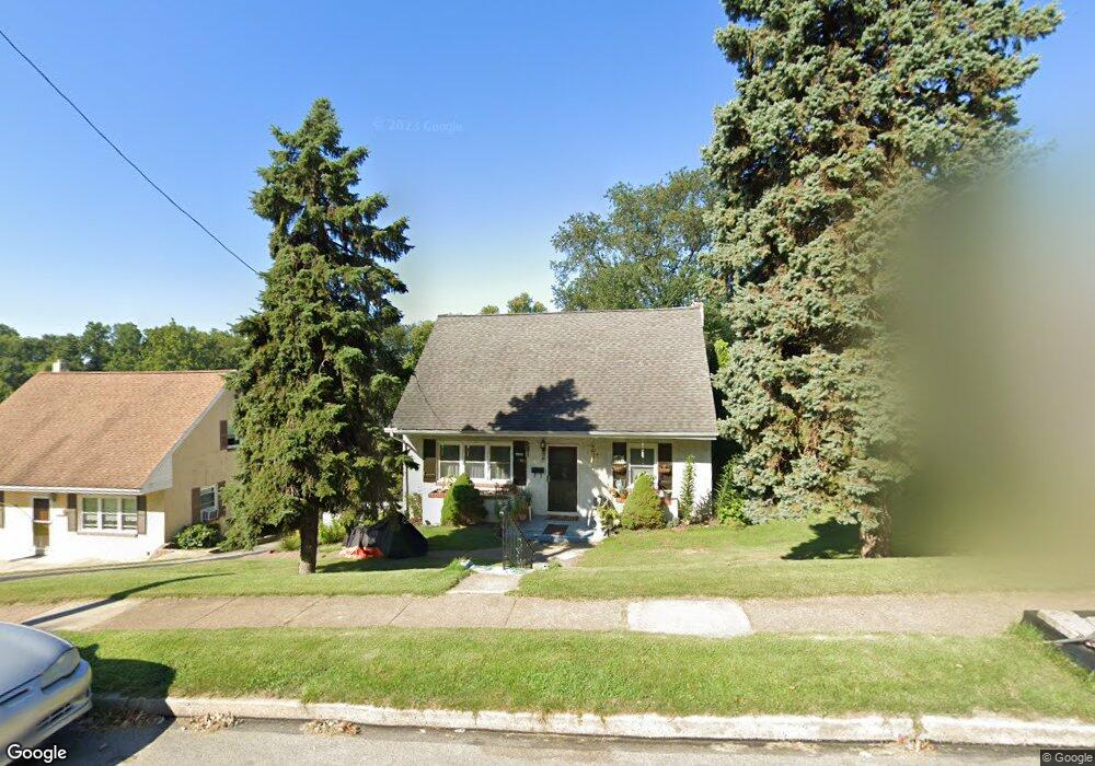 313 Woodlyn Cir, Woodlyn, PA 19094 - photo 1