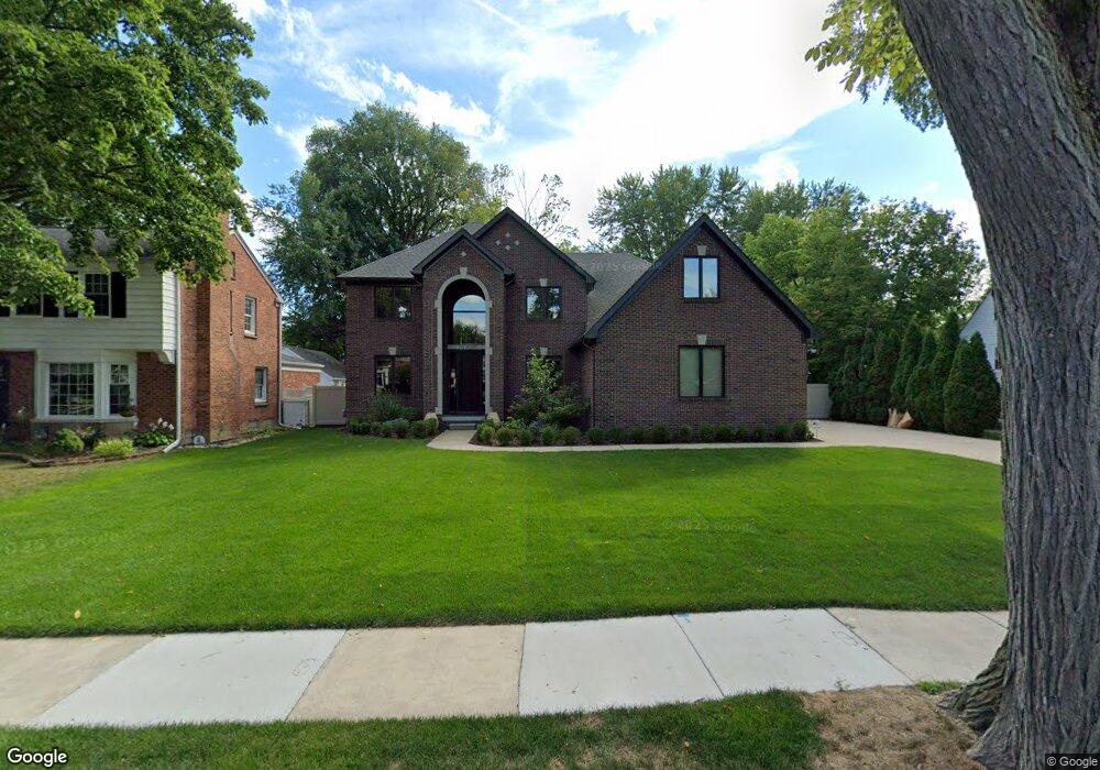 313 Kerby Rd, Grosse Pointe Farms, MI 48236 - photo 1