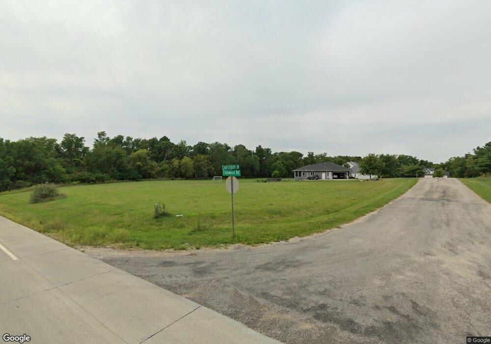 3505 Canterbury Ln, Cedar Rapids, IA 52411 - photo 1