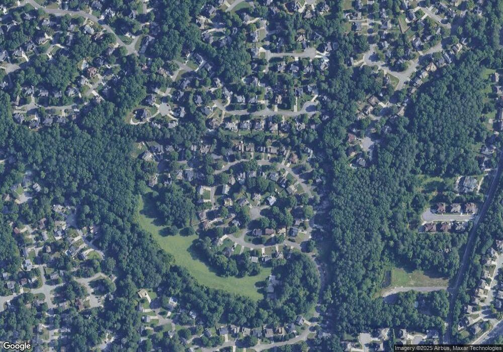 10795 Willow Meadow Cir, Alpharetta, GA 30022 - photo 1