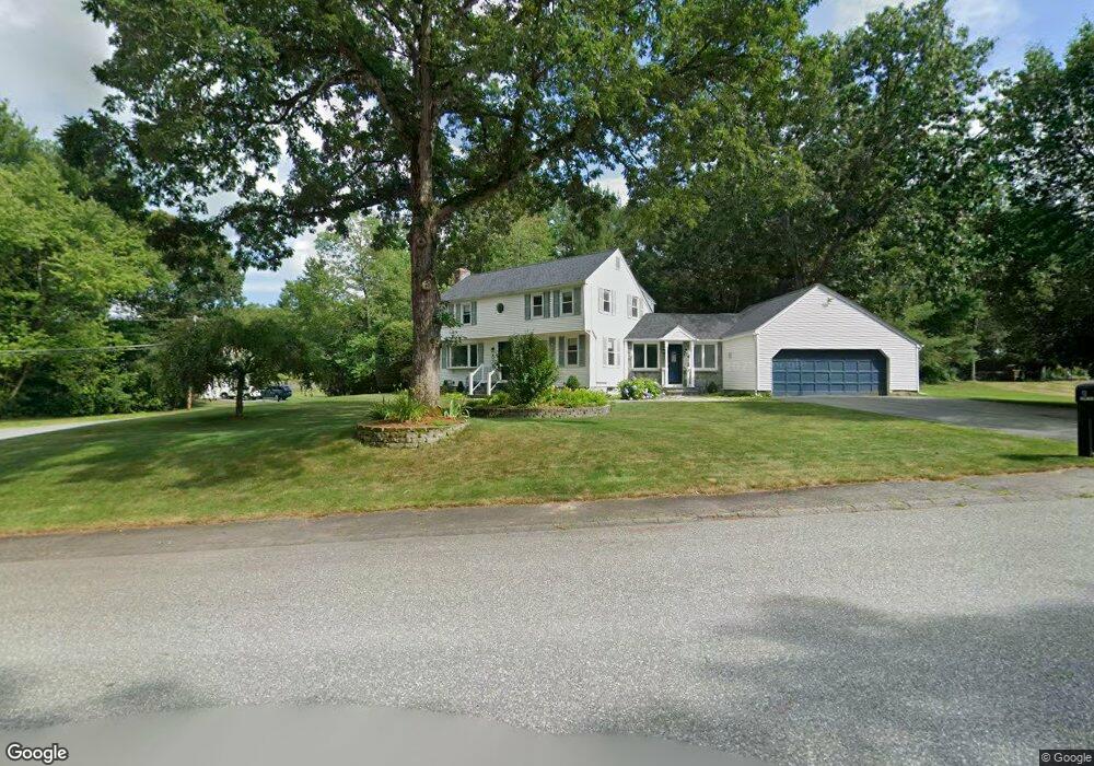 8 Cornstalk Rd, Dracut, MA 01826 - photo 1