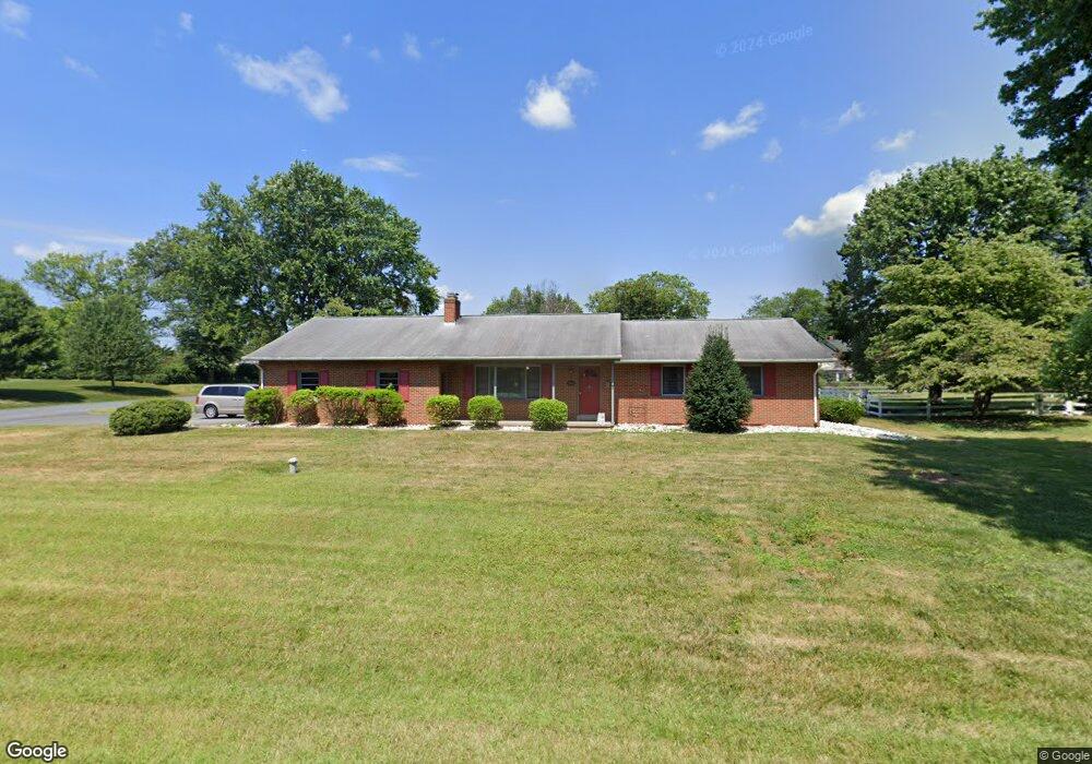 7910 Runnymeade Dr, Frederick, MD 21702 - photo 1