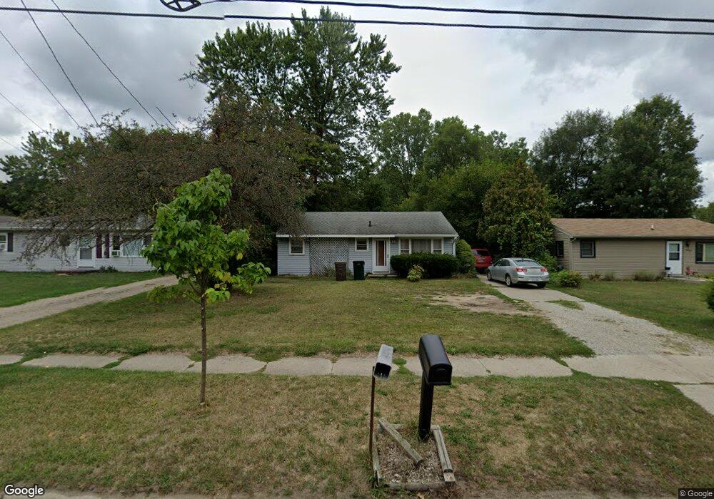 942 W Miller Rd, Lansing, MI 48911 - photo 1