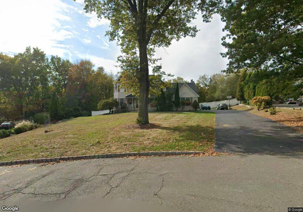 2 Dundee Ct, Spring Valley, NY 10977 - photo 1